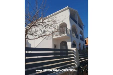 Apartmány Pralija Marina – Trogir Chorvátsko