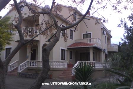 Apartmány Rozelyn ostrov Ugljan Chorvátsko