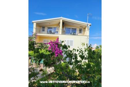 Apartmány Angela Tribunj Vodice Chorvátsko