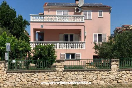 Apartmány Viktorija i Mate Šišak Vodice Chorvátsko